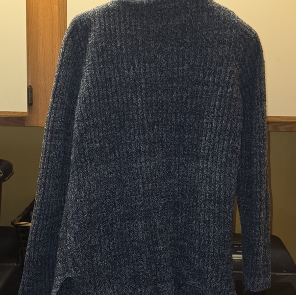 Barefoot Dreams Open-Front Cardigan Sweater With Pockets. Navy And Gray Blend. - Picture 7 of 10